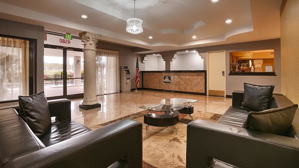 Inn Quality Jacksonville - Near Naval Air Station 3*